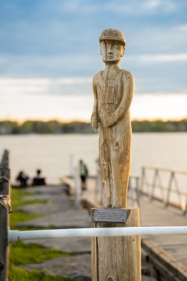 Sculpture: Little Boy Fishing